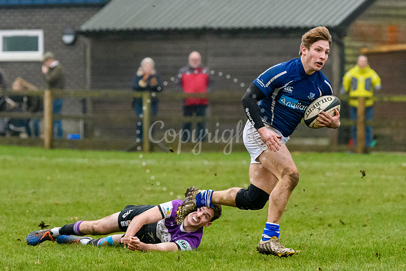 Rugby action from Diss v Woodford