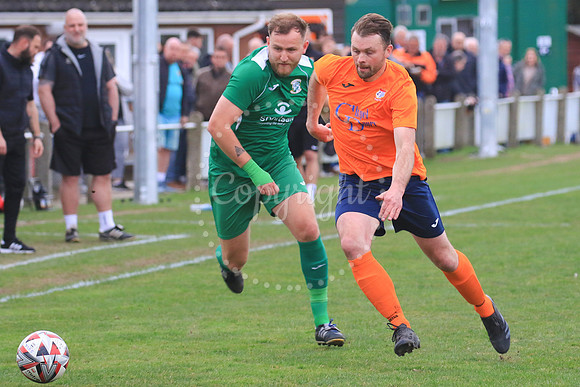 Diss Town FC v Whitton United
