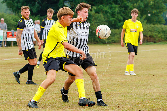 Scole United vs Harleston Town
