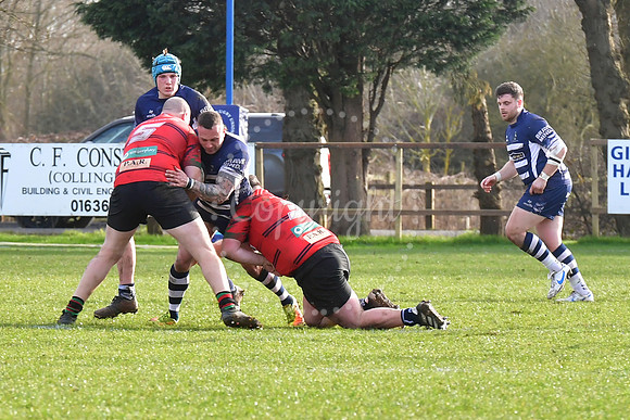 Newark 1st XV v Dronsfield rugby action