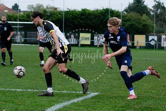 Football action from Harleston vs Bramtham Athletic