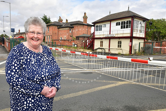 Sue Saddinton at Newark Castle Level Crossing