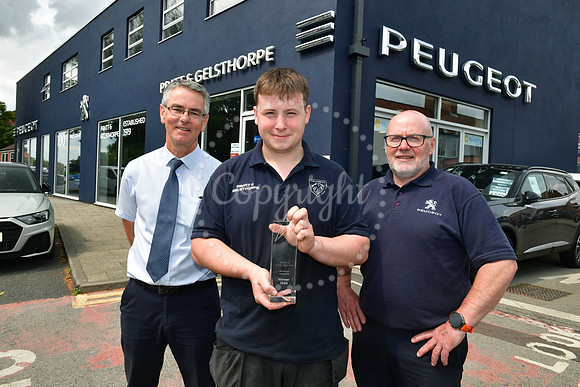 Pratt & Gelsthorpe apprentice award winner
