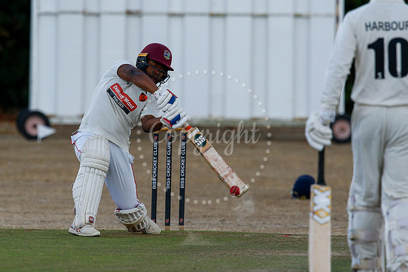 Cricket action from Diss v Bradfield