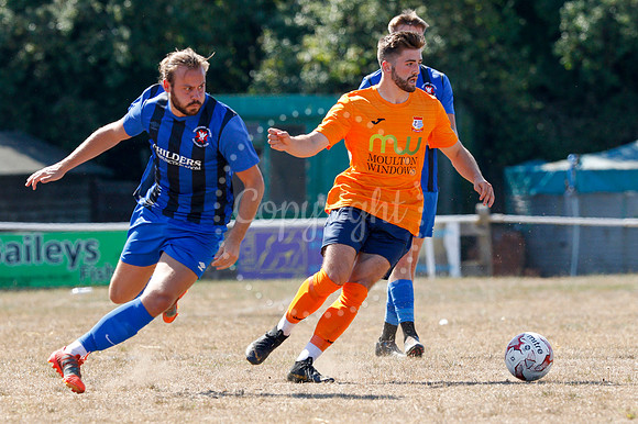 Football action from Diss Town v Whittlesey Athletic.