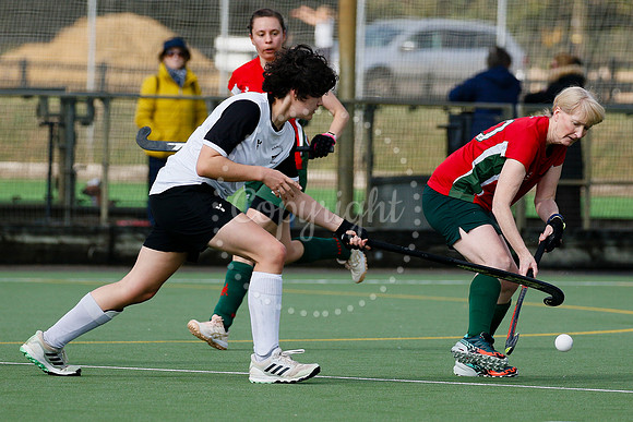 Hockey action from Harleston Magpies Ladies’ III vs Norwich Dr