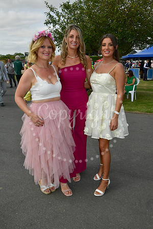 Southwell Racecourse Ladies Day