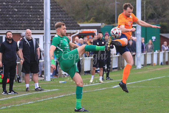 Diss Town FC v Whitton United
