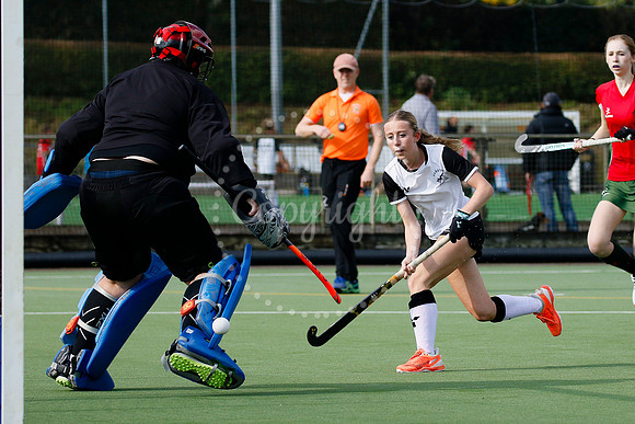 Hockey action from Harleston Magpies Ladies’ III vs Norwich Dr