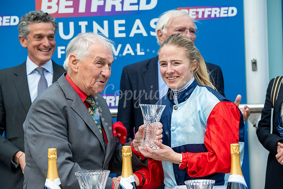 NJ SP Newmarket Rowley Mile 1000 Guineas Day. Picture by Mark We
