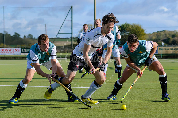 Hockey action from Harleston Men's 1 v Cambridge University.