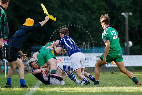 Rugby action from Diss vs Saffron Walden