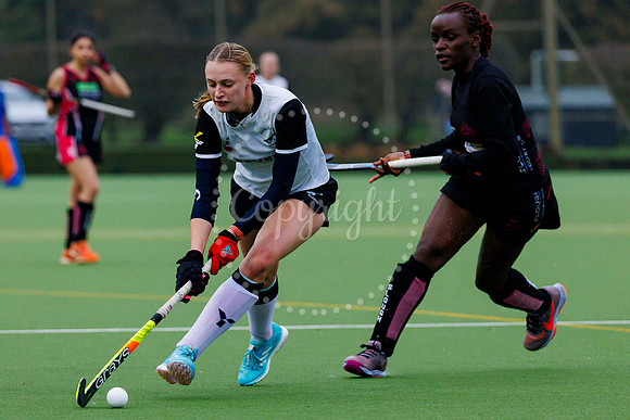 Hockey action from Harleston Magpies Ladies’ I vs Slough I