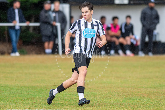 Long Melford v Hullbridge Sports in the FA Vase. Picture by Mark
