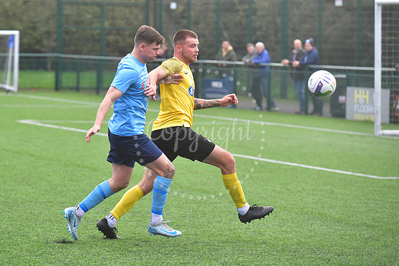 Newark Town  (blue) v Hucknall