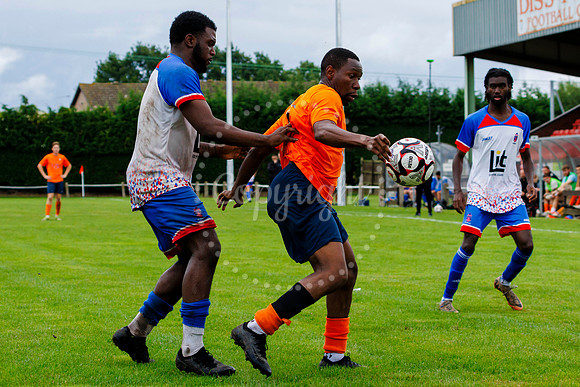 Diss v FC Clacton