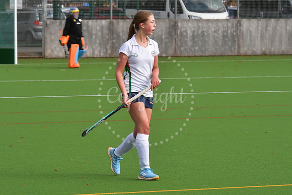 Newark Ladies 2nds ( white) v Newark Ladies 3rds (green) hockey