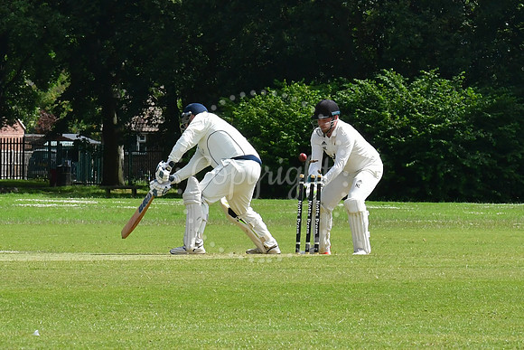 Balderton v Mansfield Hosiery Mills cricket action
