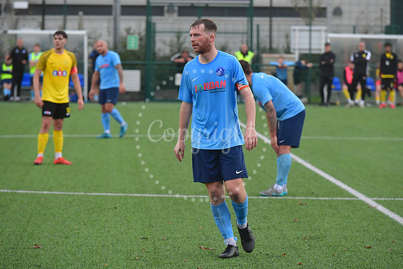 Newark Town  (blue) v Hucknall