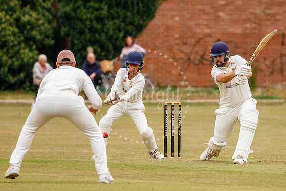 Cricket action from Diss vs Great Melton