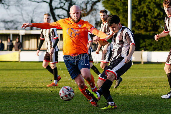 Football action from Diss Town vs Harwich & Parkeston