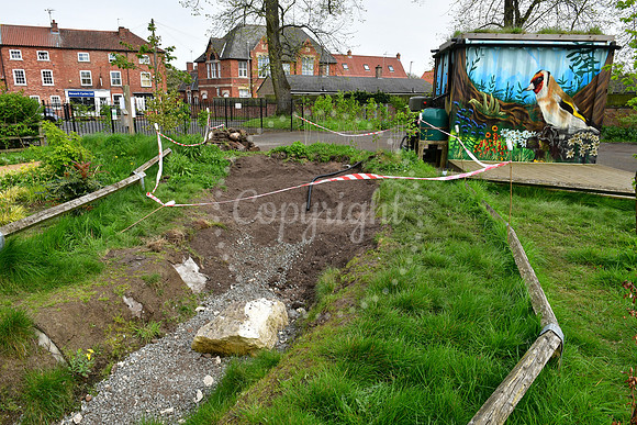 Work at The Queen Elizabeth Memorial Garden