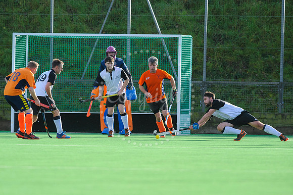 Hockey action from Harleston Magpies Men's 4 v Bury St Edmunds 3