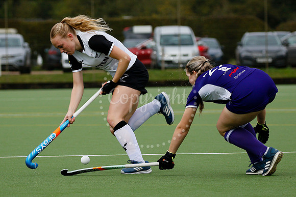 Hockey action from Harleston Magpies Ladies’ I vs Sevenoaks I