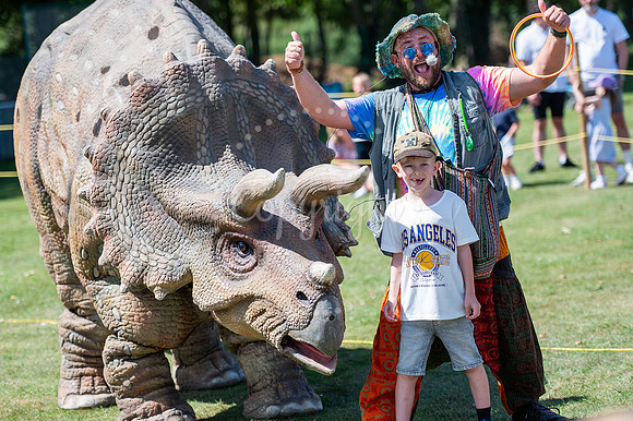 NJ July Racecourse, NewmarketDinosaur day.  Picture by Mark Wes