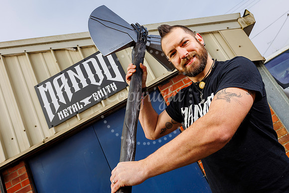 Mando Metalsmith (aka Gordon Coe)
