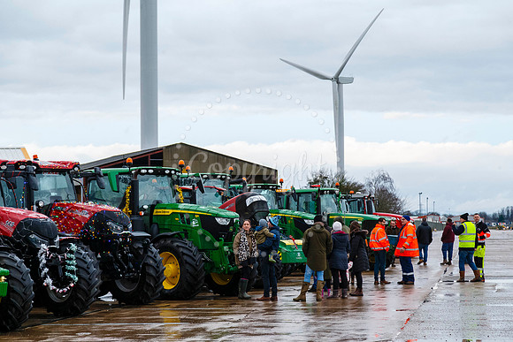 Eye Christmas Tractor Run