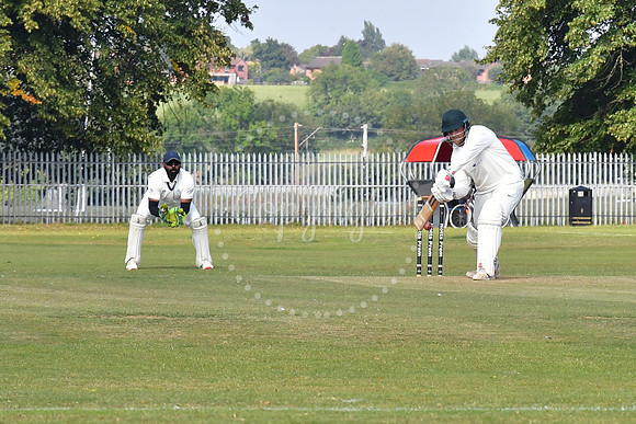 Balderton v Caythorpe cricket action