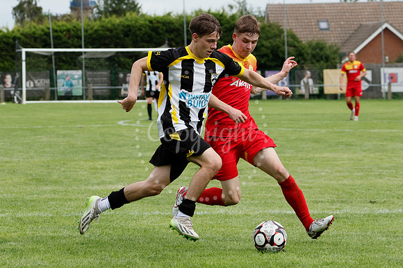 FA Cup - Harleston Town v Walsham-le-Willows