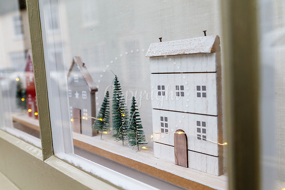 Double Street Advent Windows