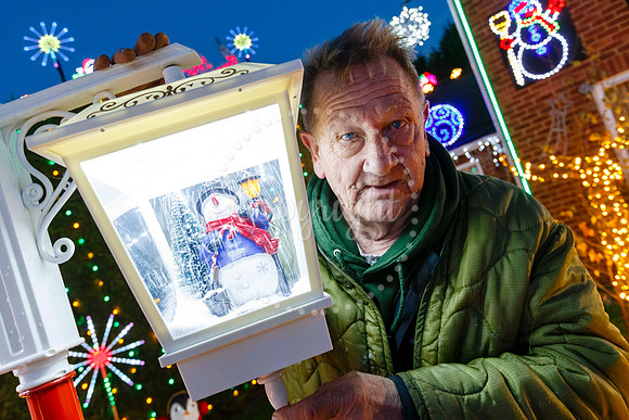Feltwell charity Christmas lights display