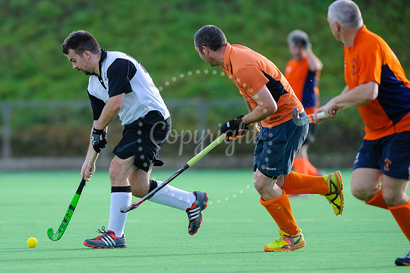 Hockey action from Harleston Magpies Men's 4 v Bury St Edmunds 3