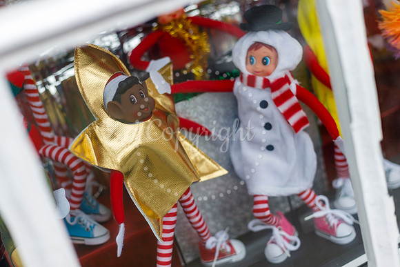 Double Street Advent Windows