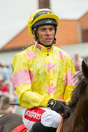 NJ SP Newmarket Rowley Mile 2000 Guineas Day. Picture by Mark We