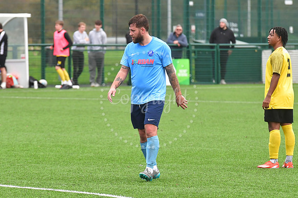 Newark Town  (blue) v Hucknall