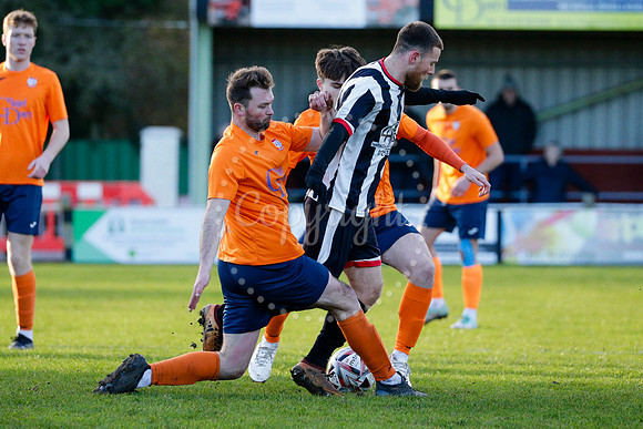 Football action from Diss Town vs Harwich & Parkeston