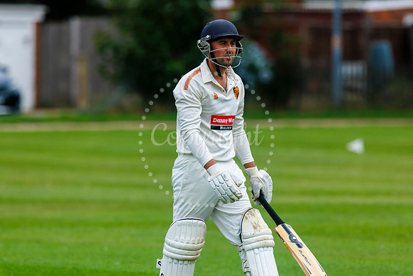 Cricket action from Diss CC v Lowestoft