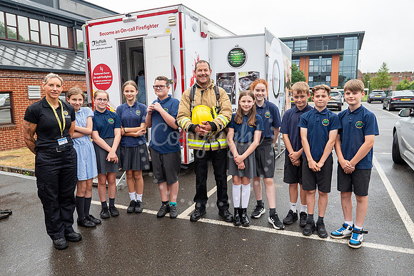 NJ West Suffolk CollegeCrucial Crew..Pupils from Paddocks primary school and Great Heath, Mildenhall. Picture by Mark Westley