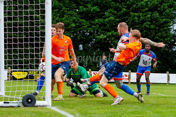Diss v FC Clacton