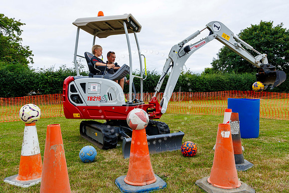 Mikey’s Bar Charity Family Funday