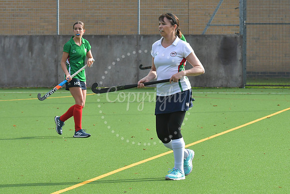 Newark Ladies 2nds ( white) v Newark Ladies 3rds (green) hockey
