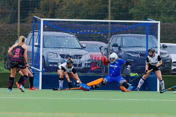 Hockey action from Harleston Magpies Ladies’ I vs Slough I
