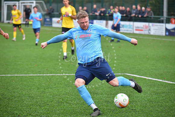 Newark Town  (blue) v Hucknall