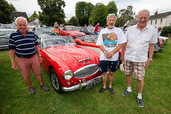 Hartest Green, Hartest, on the B1066The 1066 Classic Car Club i