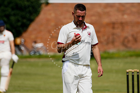 Cricket action from Diss vs Old Buckenham
