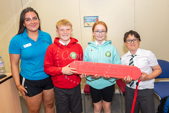 NJ West Suffolk CollegeCrucial Crew..Pupils from Paddocks primary school and Great Heath, Mildenhall. Picture by Mark Westley